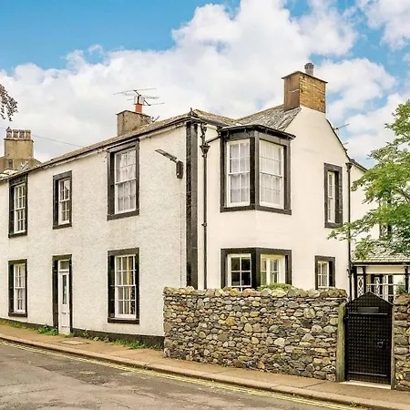 Oak * Keswick (Cumbria)